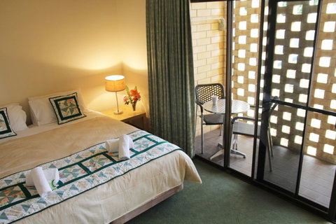 SACWA Accommodation - Darwin Tourism 2
