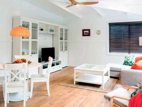 Admiralty Apartments - Darwin Tourism 1