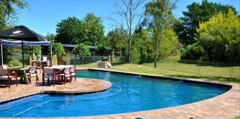 Alpine Inn - Darwin Tourism 0