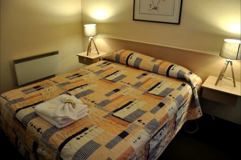 Alpine Inn - Darwin Tourism 1