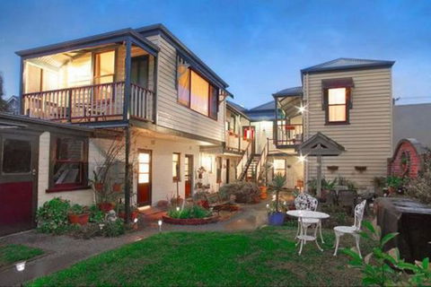 Benambra Bed And Breakfast - Darwin Tourism 0