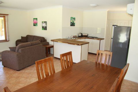 Coranda Lodge B And B - Darwin Tourism 8