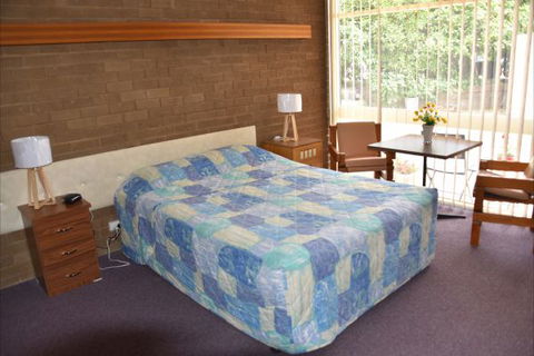 Corowa Gateway Motel - Darwin Tourism 0
