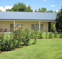 Cottonwoods Accommodation - Darwin Tourism