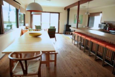 SALT Beach House At Currarong - Darwin Tourism 0