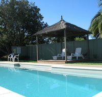 Golden Chain Wine Village Motor Inn - Darwin Tourism