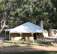 Hughes Park Cottage  Weddings - Darwin Tourism