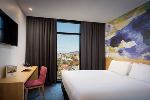 Ibis Styles Hobart - Darwin Tourism 6