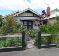 Prater's Cottage - Darwin Tourism