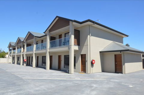 Renmark Holiday Apartments - Darwin Tourism 1