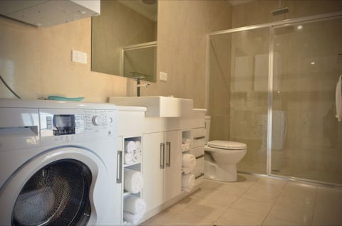 Renmark Holiday Apartments - Darwin Tourism 4