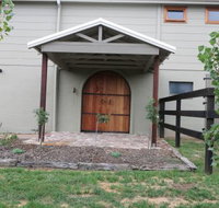 The Loch Barn - Darwin Tourism