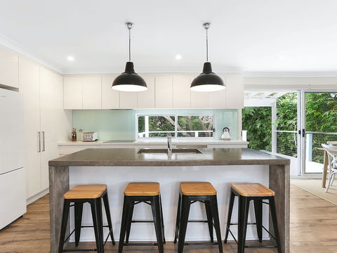 Amalfi Beach House - Darwin Tourism 1