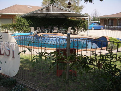 Arcadia Motor Inn - Darwin Tourism 1