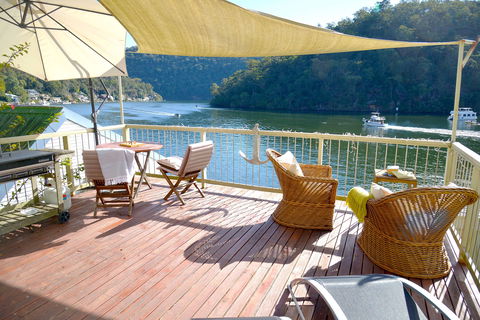Berowra Waters Studio - Darwin Tourism 1