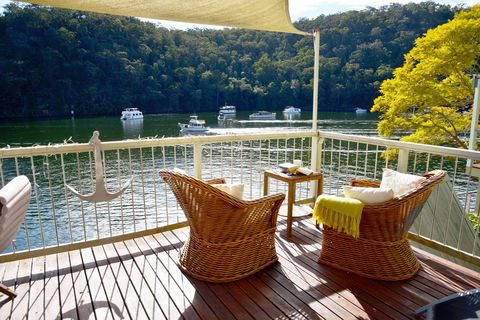Berowra Waters Studio - Darwin Tourism 3
