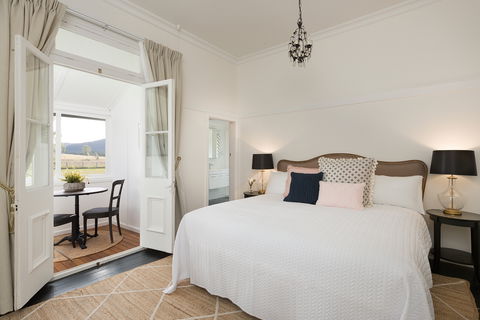 Millfield Homestead - Darwin Tourism 0