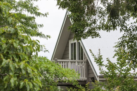 Old Schoolhouse Milton - Darwin Tourism 6