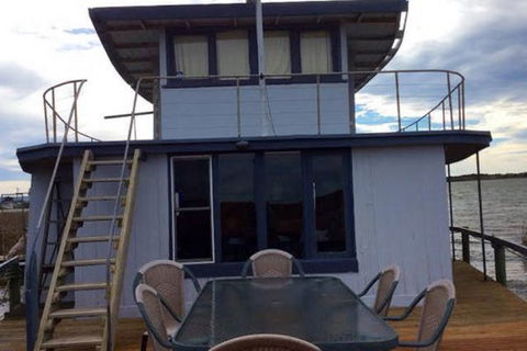 PS Federal Retreat Goolwa - Darwin Tourism 1
