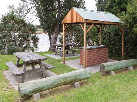 Sandon River Campground - Darwin Tourism 3