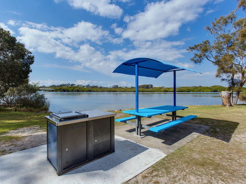 Stuarts Point Holiday Park - Darwin Tourism 1
