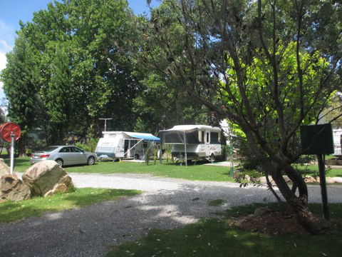 Tenterfield Lodge Caravan Park - Darwin Tourism 2
