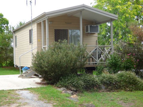 Tenterfield Lodge Caravan Park - Darwin Tourism 5