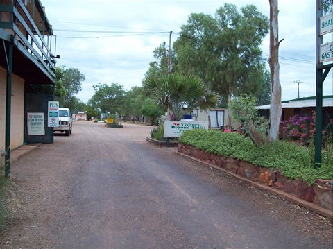 Tennant Creek Caravan Park - Darwin Tourism 0