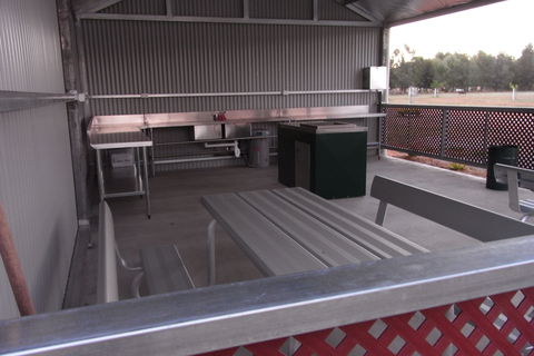 Ariah Park Camping Ground - Darwin Tourism 1