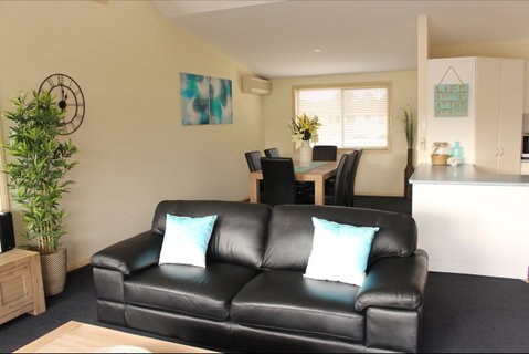 Beach Holiday Unit - Darwin Tourism 2