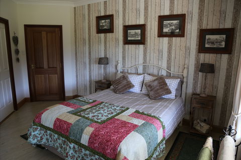 BellbirdHill Bed And Breakfast - Darwin Tourism 6