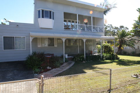 Berrara's Home Away From Home - Darwin Tourism 4
