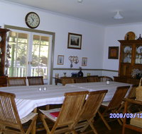 Bountiful Farm House - Darwin Tourism