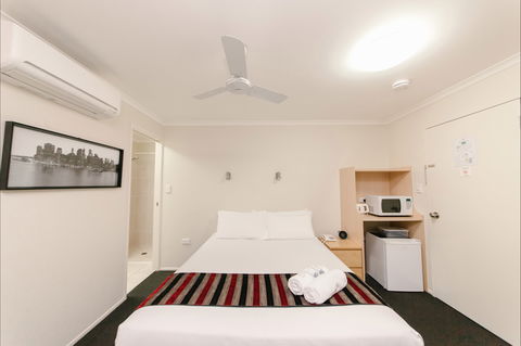 Citywalk Motor Inn Rockhampton - Darwin Tourism 1