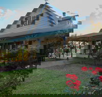 Emma's Cottage Vineyard - Darwin Tourism