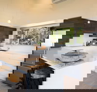 Lilys at Hyams Jervis Bay - Darwin Tourism