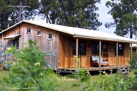 Lovedale Cottages - Darwin Tourism 0