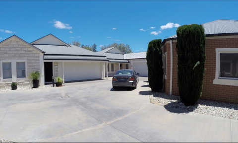 Shamore Apartments - Eleventh Street Mildura - Darwin Tourism 6