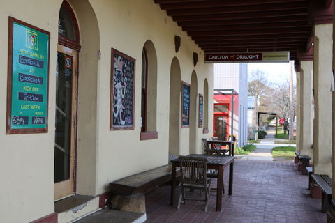 The Royal Hotel Bungendore - Darwin Tourism 0