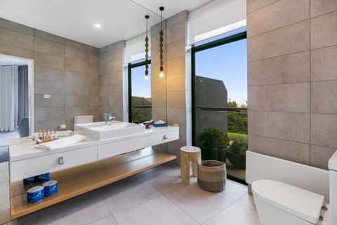 Blue Range Estate Villas - Darwin Tourism 1