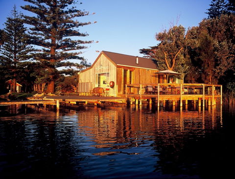 Boathouse - Birks Harbour - Darwin Tourism 1