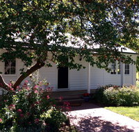 Cairnie Country Cottage - Darwin Tourism
