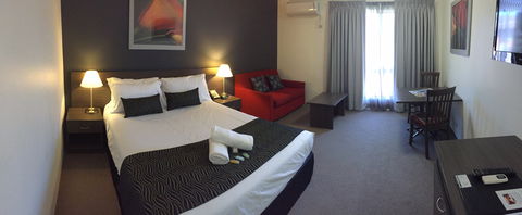 Hunts Hotel Liverpool - Darwin Tourism 2