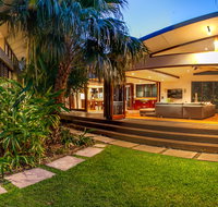 Pavilion Two at Broken Head - exclusive beachfront - Darwin Tourism