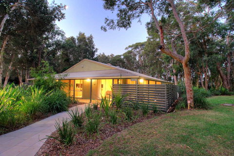 Port Stephens Treescape Camping And Accommodation - Darwin Tourism 0