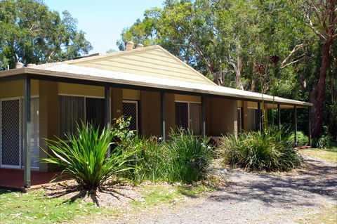 Port Stephens Treescape Camping And Accommodation - Darwin Tourism 2