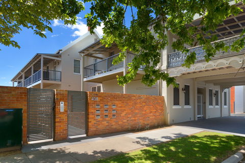 The Waterstreet Apartment - Darwin Tourism 0