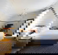 Brassey Hotel - Darwin Tourism