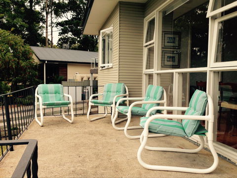 Cosy Seaside Cottage - Darwin Tourism 1