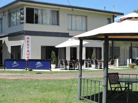 Hotel Motel 5 - Darwin Tourism 0